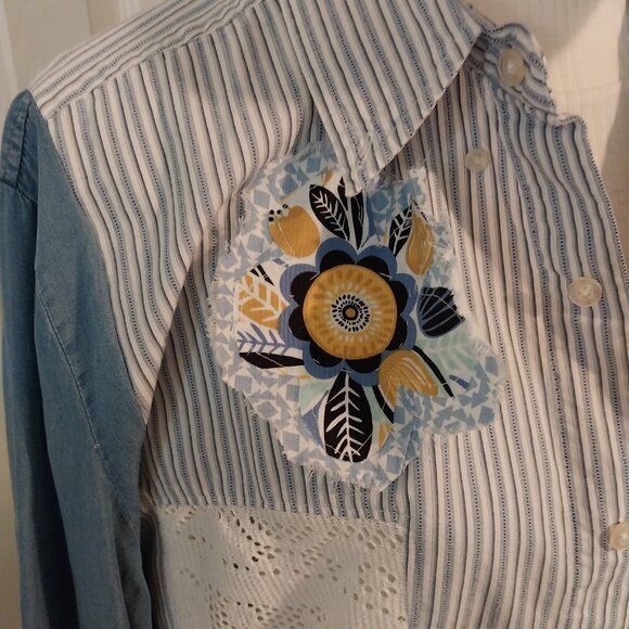 3647 Size 2X Upcycled Red Camel Lace Trimmed Tunic. - Picture 4 of 12